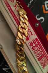 Nitin Ora review photo