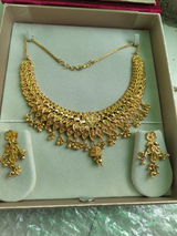 Mahi Dwivedi review photo