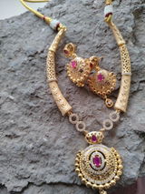 Saloni review photo
