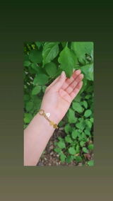 Anand review photo