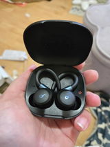 L. review photo