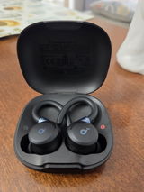 E.S. review photo