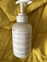 Tracy review photo