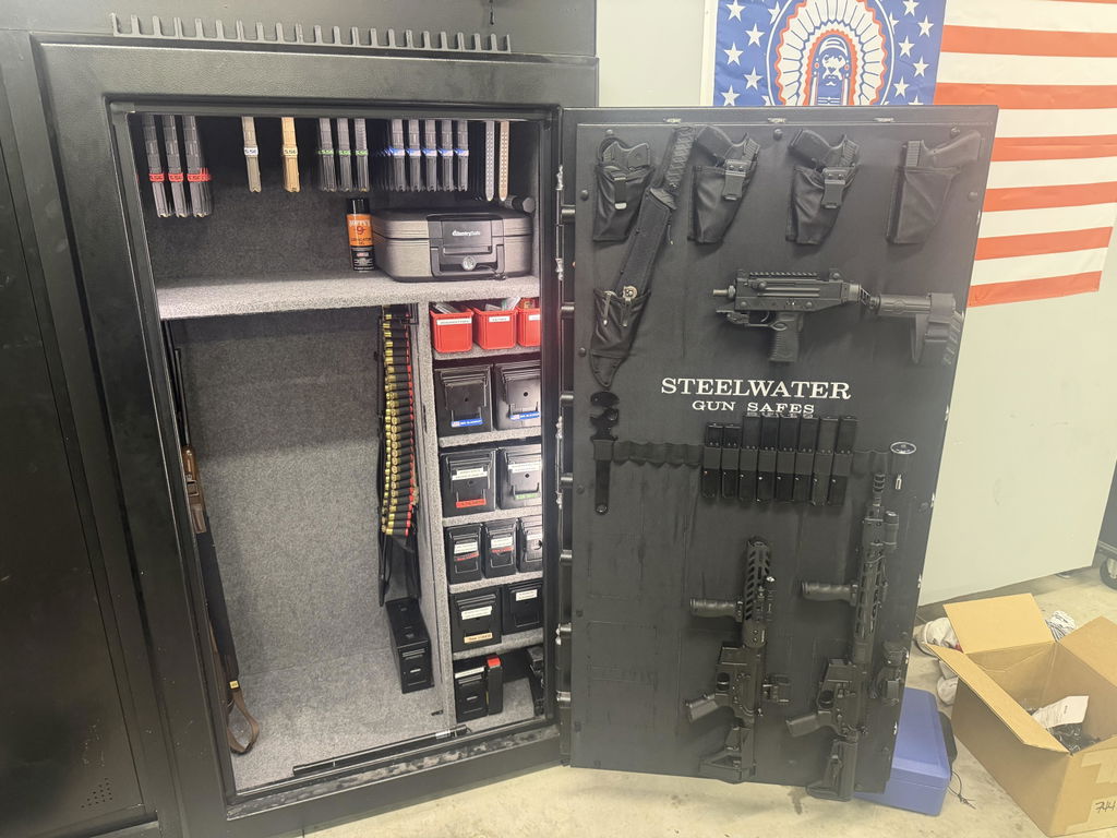 AR-15 PMAG Top-Load Wall Storage Rack (6 Mag Capacity)