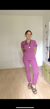 Ania review photo
