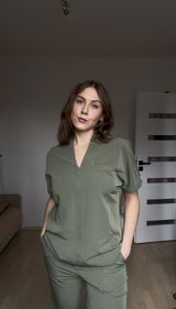 Ania review photo