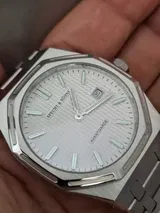 Anon review photo