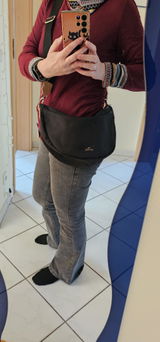 A.N. review photo