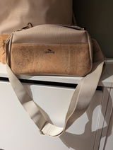 D review photo