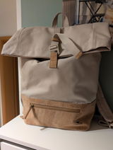 D review photo