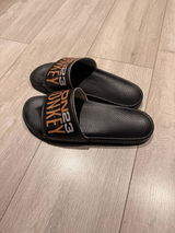 Anonym review photo