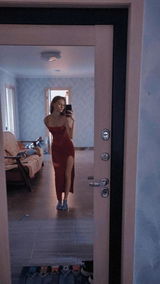Ad�� A review photo