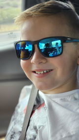 Lou review photo