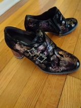 Violetta review photo