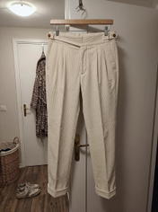Customer photo from Julian, Cream