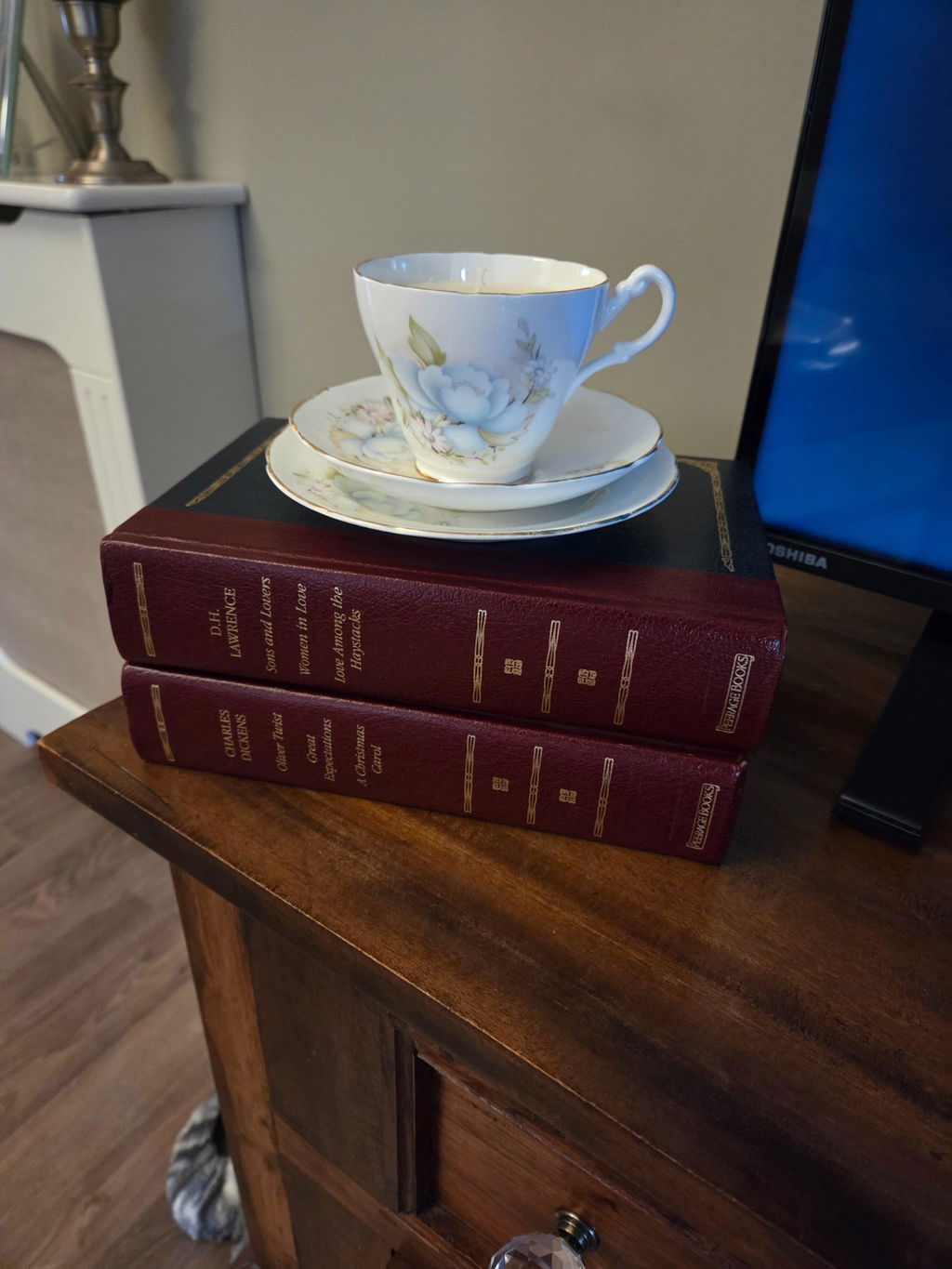 Whisper - Teacup Candle - 150g