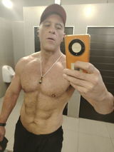 Cecil Van Wyk review photo