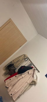 Evin review photo