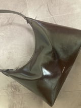t review photo
