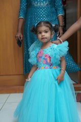 kavya review photo
