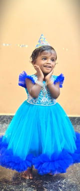 Nivi Tyson review photo