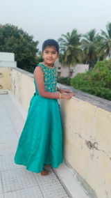 Priya Karthi review photo