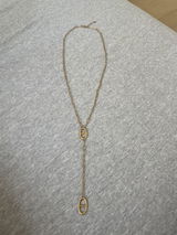 Anonyme review photo