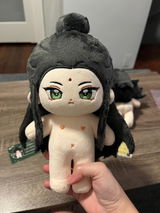 M. review photo