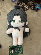 M. review photo