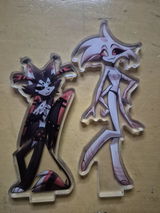 M. review photo
