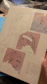 M. review photo