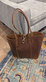 The Taavi Tote | Handcrafted Leather Tote Bag