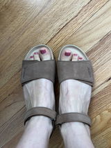 K.J. review photo