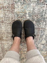 L.N. review photo
