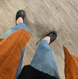 Jeanine review photo