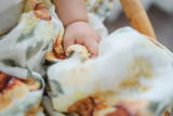 aki review photo
