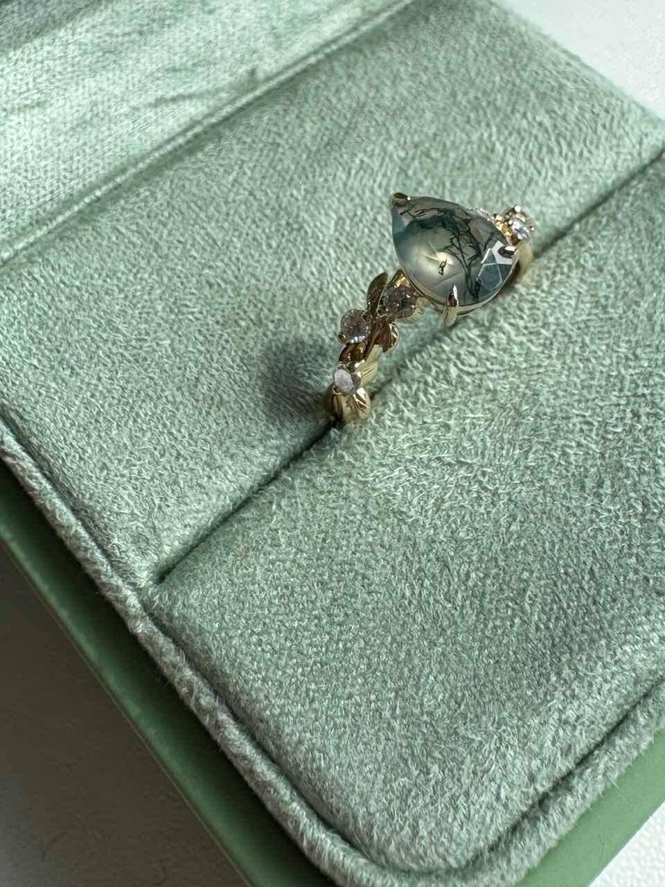 Cressida’s Eternal | Pear Cut Infinity Moss Agate Ring