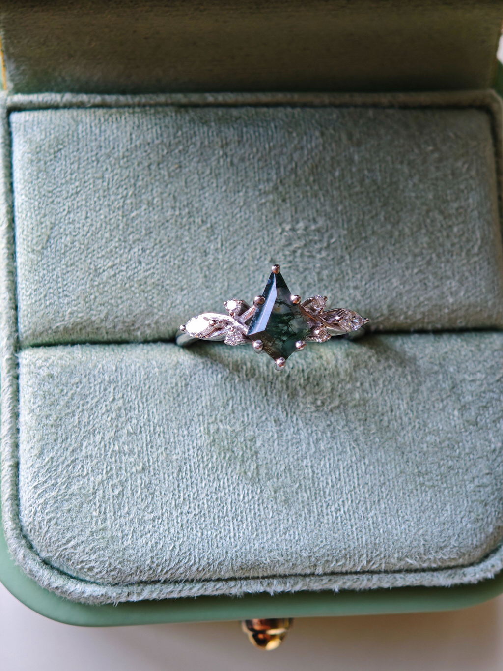 Isadora’s Grove | Kite Cut Moss Agate Leafy Engagement Ring
