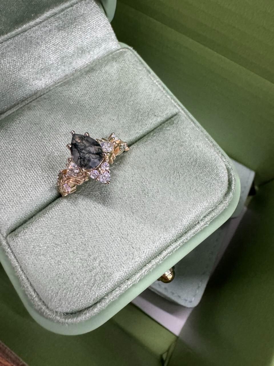 Genevieve’s Garland | Pear Moss Agate Leafy Engagement Ring