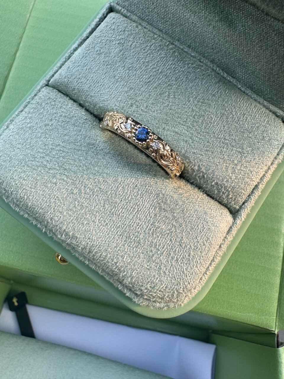 Ivy’s Cove | Blue Sapphire & Diamond Ivy Leaf Wedding Band