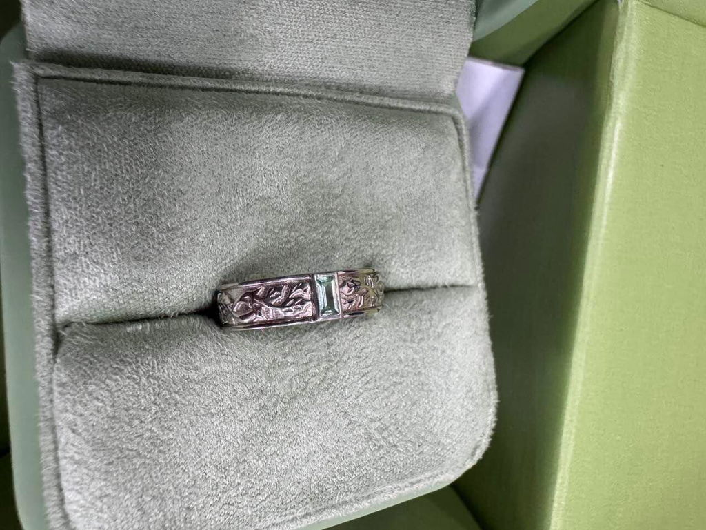 Orion’s Keystone | Baguette Green Sapphire Men’s Band
