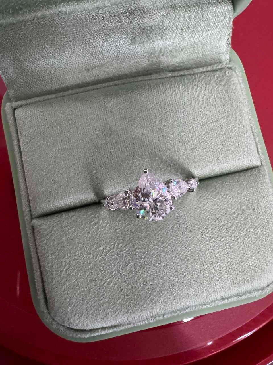 Aphrodite’s Dew | 1CT Pear-Cut Diamond Engagement Ring