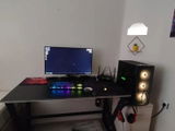 M. review photo