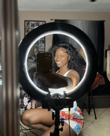 Djoue Annick Laurene Aya review photo