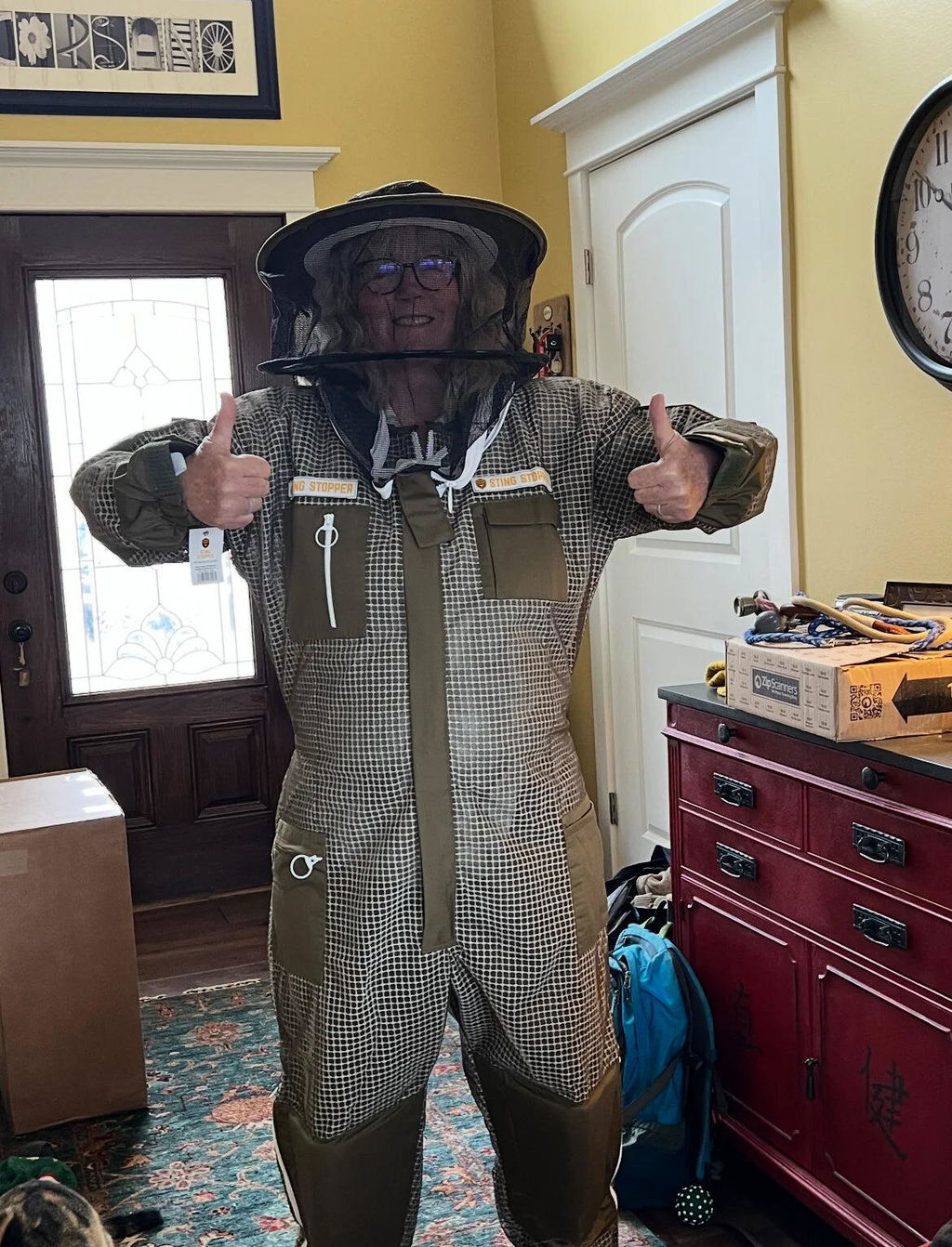 Sting Stopper™ Beekeeping Suit — Olive Green or Beekeeper White