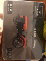 M. review photo