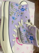 Ariana review photo