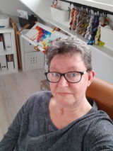 Joyce van den Hout review photo