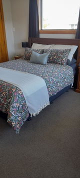 Deb Wilmshurst review photo