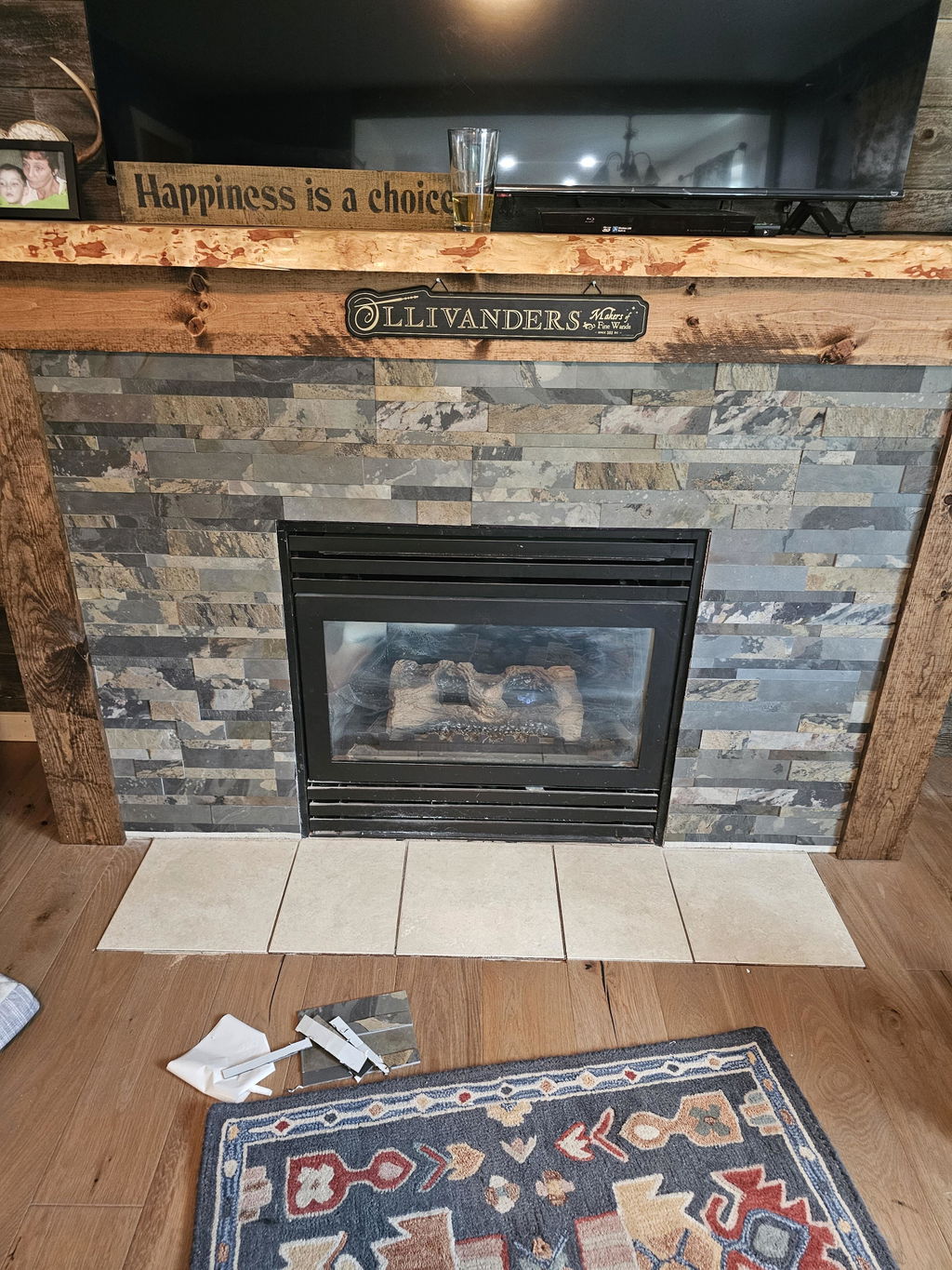 Rustic Slate - Self-Adhesive 3D Peel & Stick Real Stacked Stone Tiles [Pack of 10]